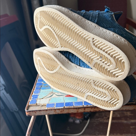 Adidas Textured Blue and Cream Sneakers main image 5